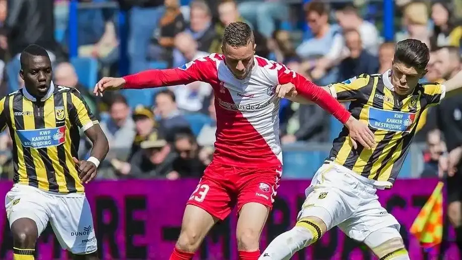 yid, 场的年轻人 yid, 场的年轻人