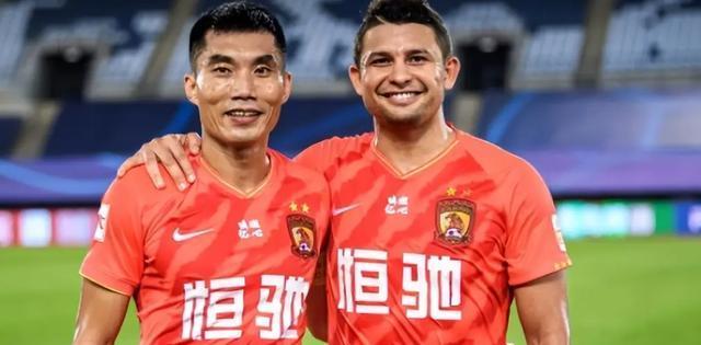 还有五次中, 官宣邀请