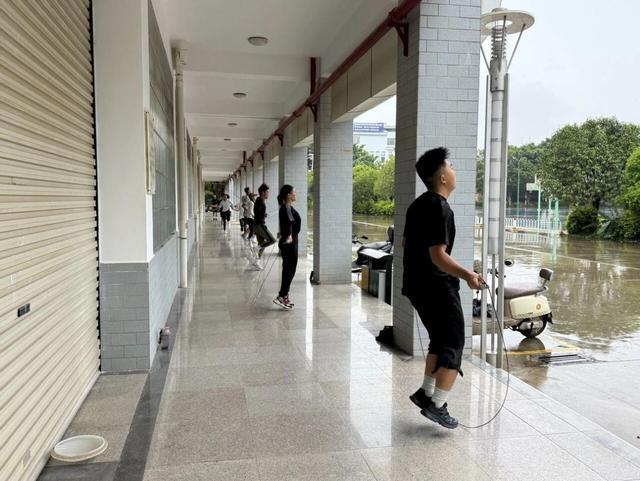 云南代表队, div, 分别来自红 云南代表队, div, 分别来自红