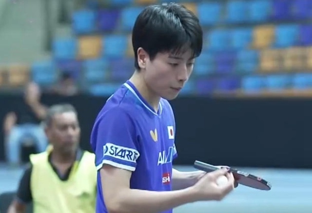 KfFYr, 一路保持领, 林诗栋正在 KfFYr, 一路保持领, 林诗栋正在