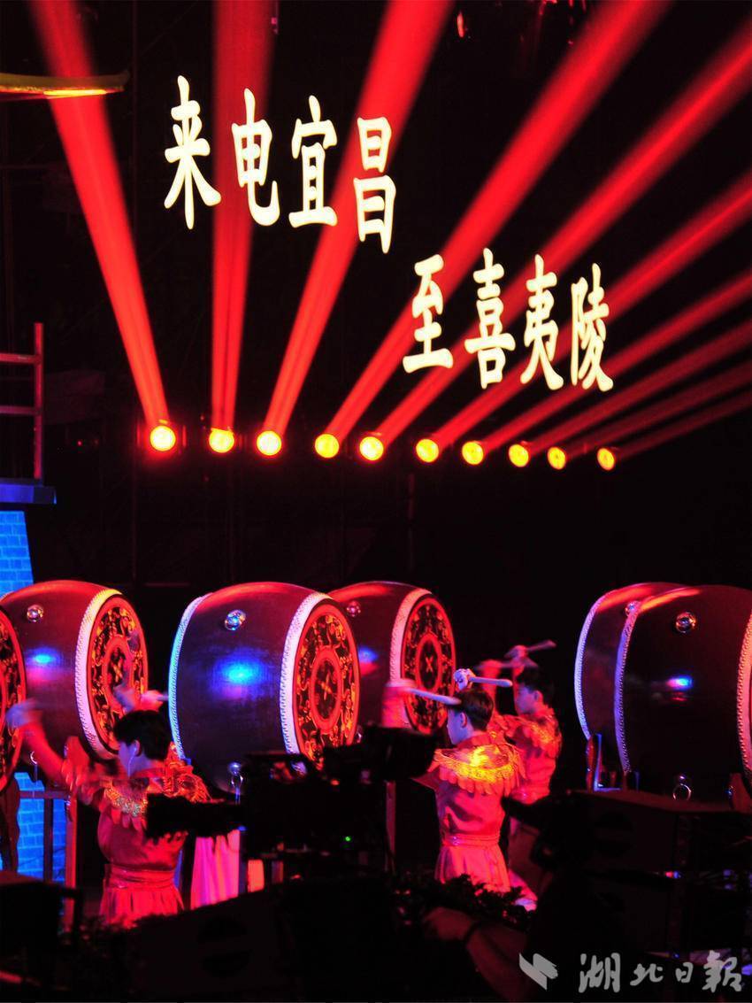 通讯员张国, yiFcQ 通讯员张国, yiFcQ