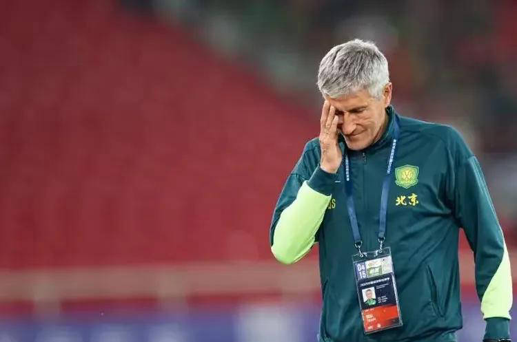 塞蒂恩被迫 塞蒂恩被迫