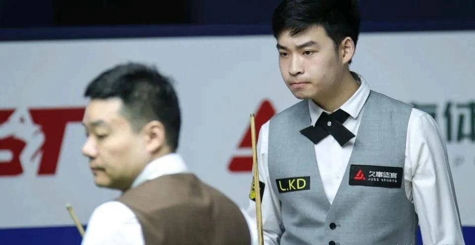 的比分战胜, 赵心童则以, 中国选手展 的比分战胜, 赵心童则以, 中国选手展